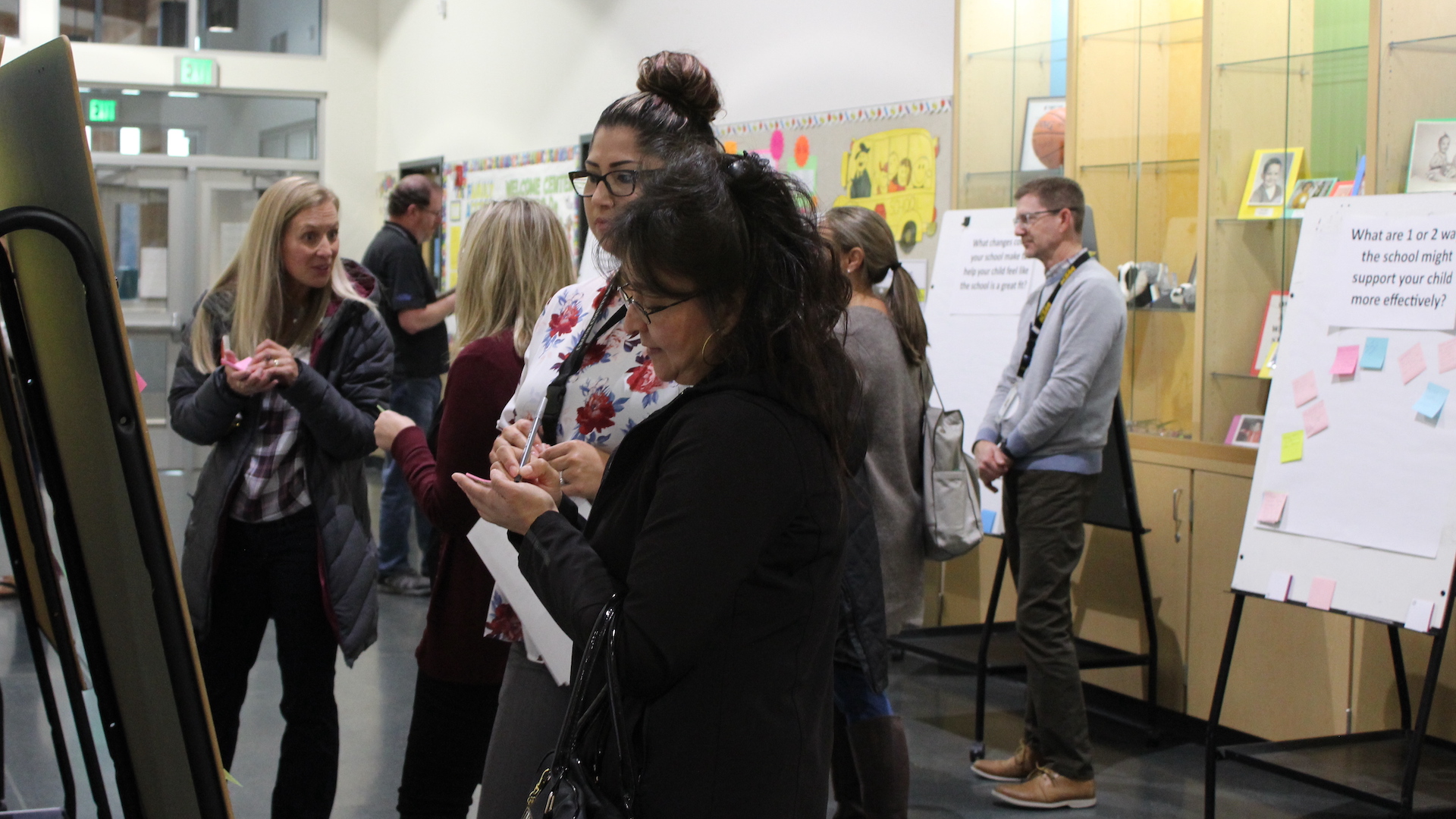 A community listening session at Barnes Butte Elementary School in Prineville. (Photo by Holly Scholz. Courtesy of Crook County School District.)